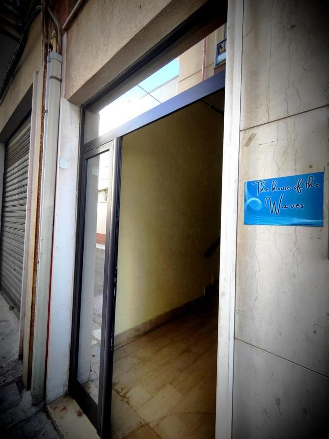 The House Of The Waves Hotel Brindisi Exterior photo